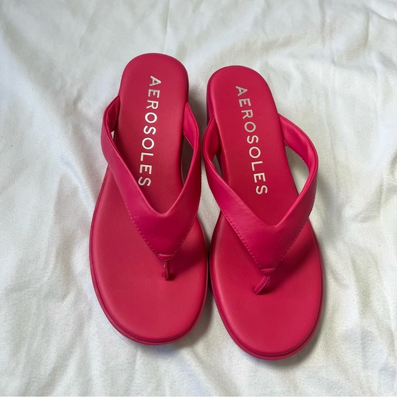 Aerosoles Women’s Isha Wedge Sandals Virtual Pink Vegan Leather Thong Size 8 - Picture 2 of 5